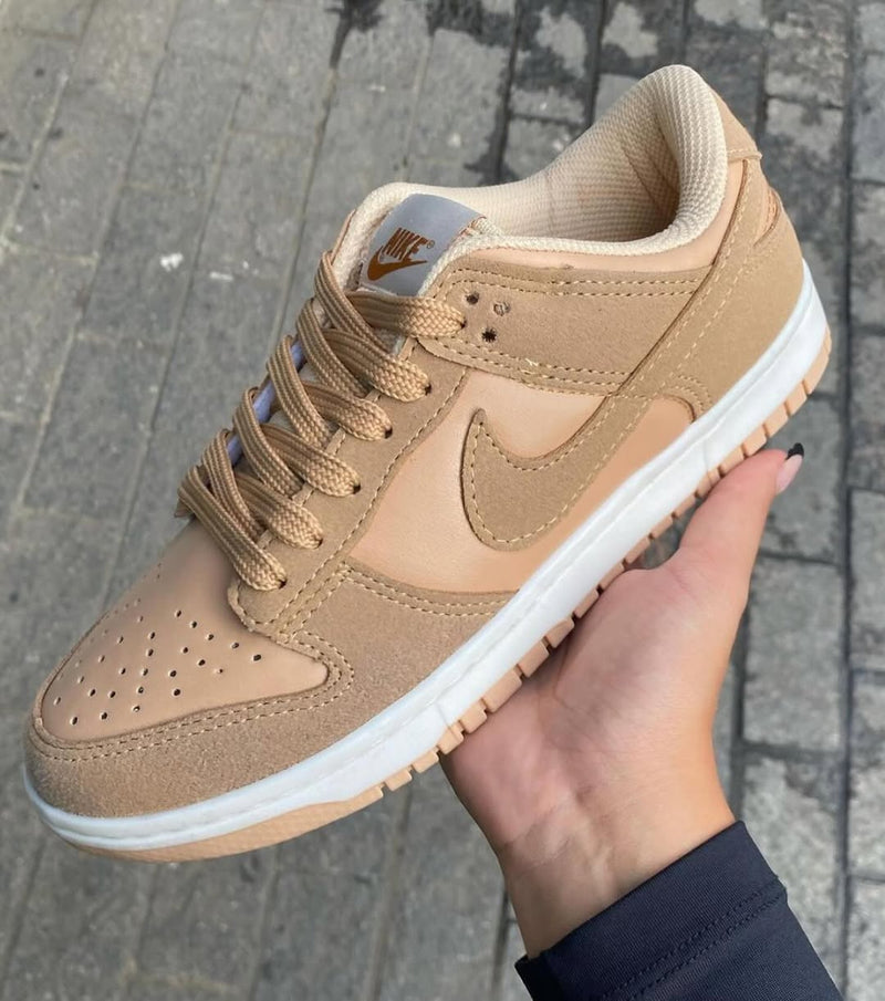 TÊNIS NIKE DUNK LOW